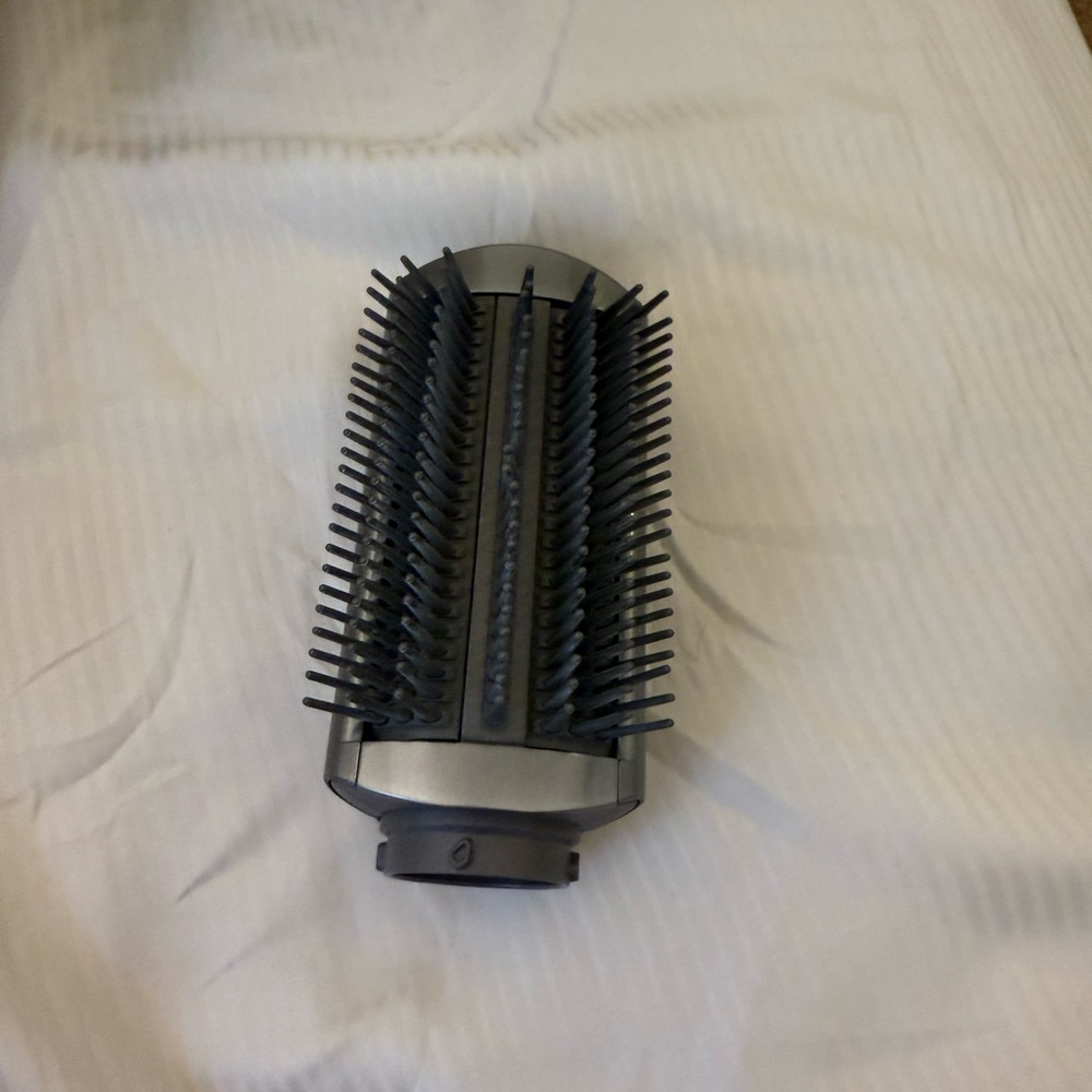 Dyson Gray and Black Round Brush Head Attachment